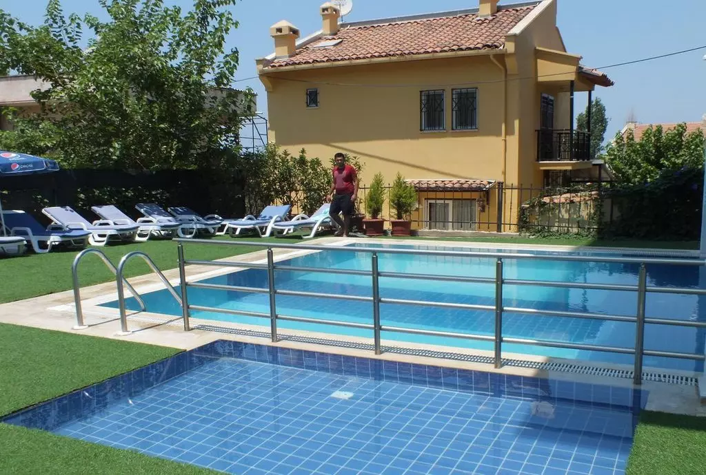 hotel blue sea kusadasi_shabavizparvaz_12.jpg